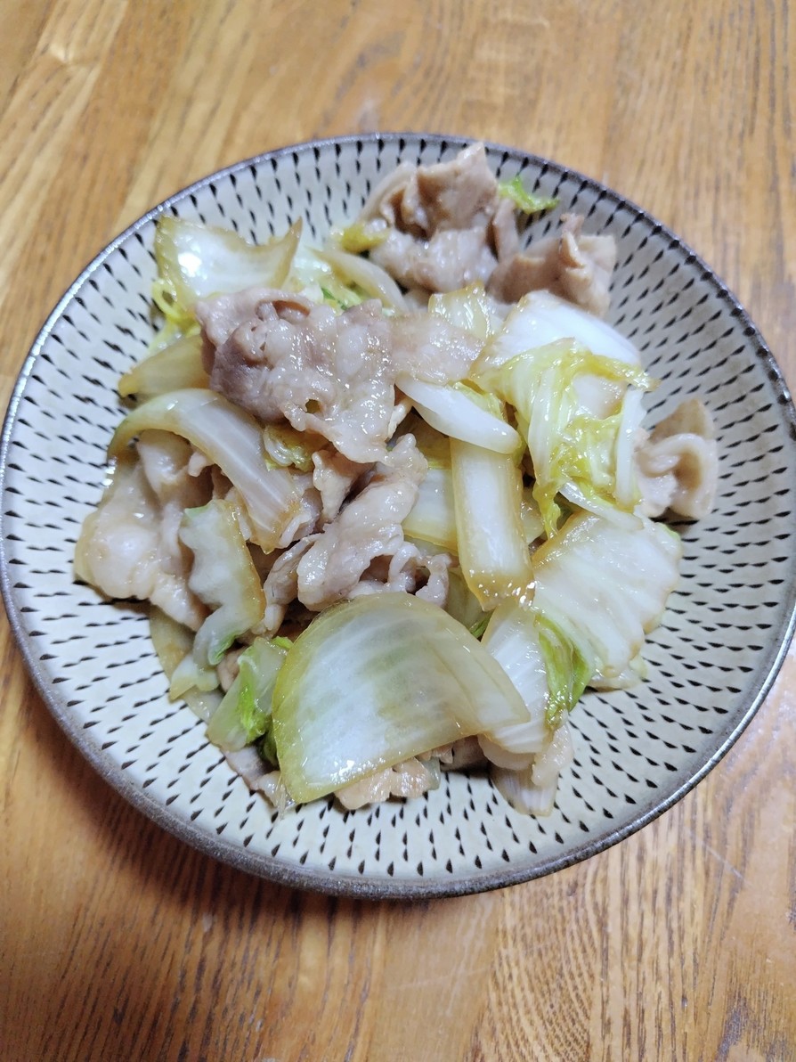 豚肉白菜玉ねぎすき焼き風味の画像