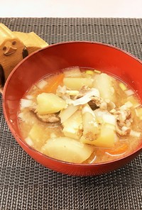 凍り豆腐の具だくさん豚汁【松山高校】