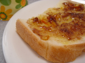 朝から美味~♪チョコオレンジ味のトースト