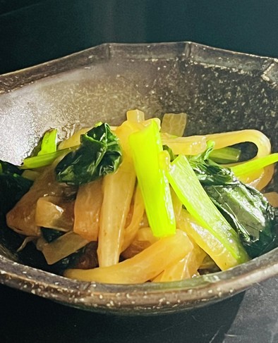 大根と小松菜をオイスターソースで万能菜の写真