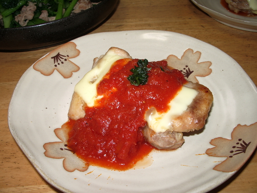 鶏肉ステーキのチーズ＆トマトソース♪の画像