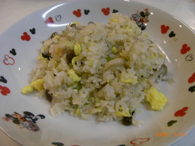 簡単♪長ねぎとジャコの和風チャーハン♪