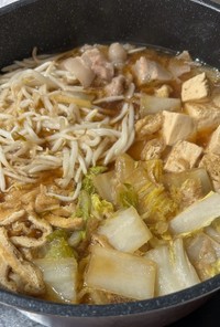 白菜と豚バラの味噌鍋