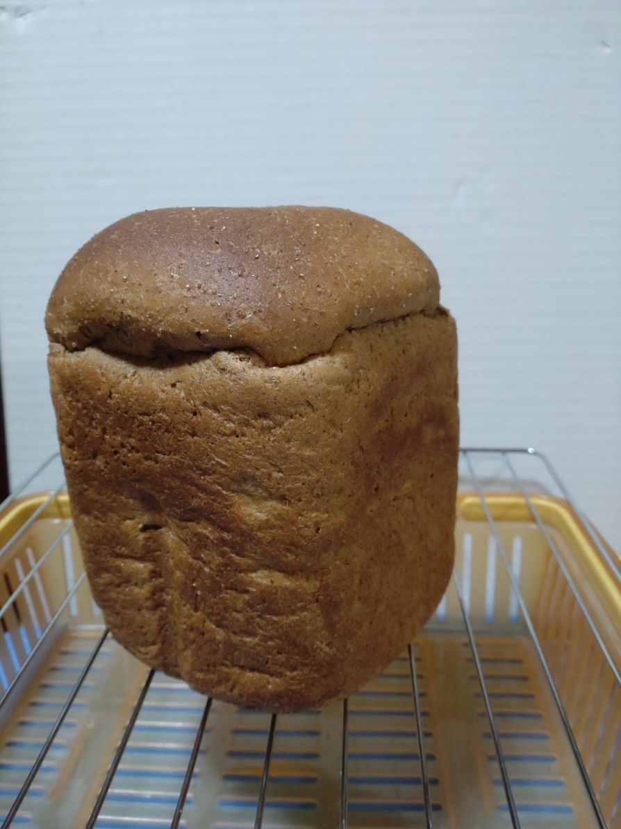 ふすまライ麦パン卵入り 低糖質、低GI値の画像