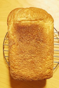 米粉入り食パン　HB