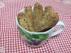 ダイエットの味方★ごまきなこビスコッティ