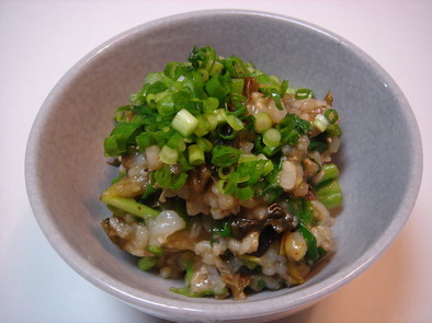 マクロビ　かき菜と辛子高菜のお粥の写真