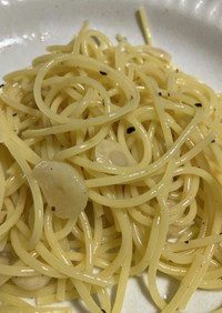 シンプルにんにくパスタ