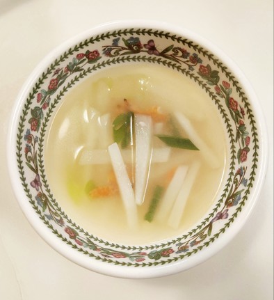 ≪韓国風≫ 干しエビと大根のスープの写真