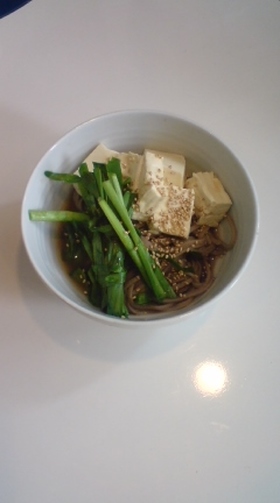 あっさりニラ蕎麦