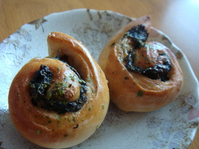 のりとチーズの和風パン