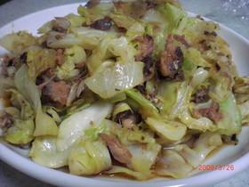 簡単♬早うま♡キャベツと鯖缶の炒め物