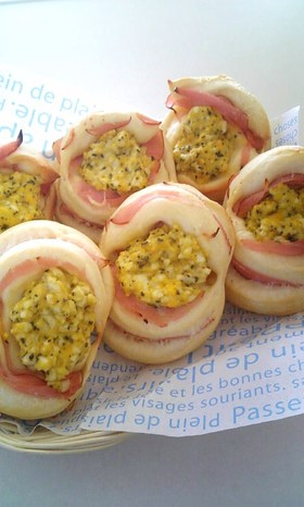 コーンポタージュで✿ハム✿エッグ✿パン