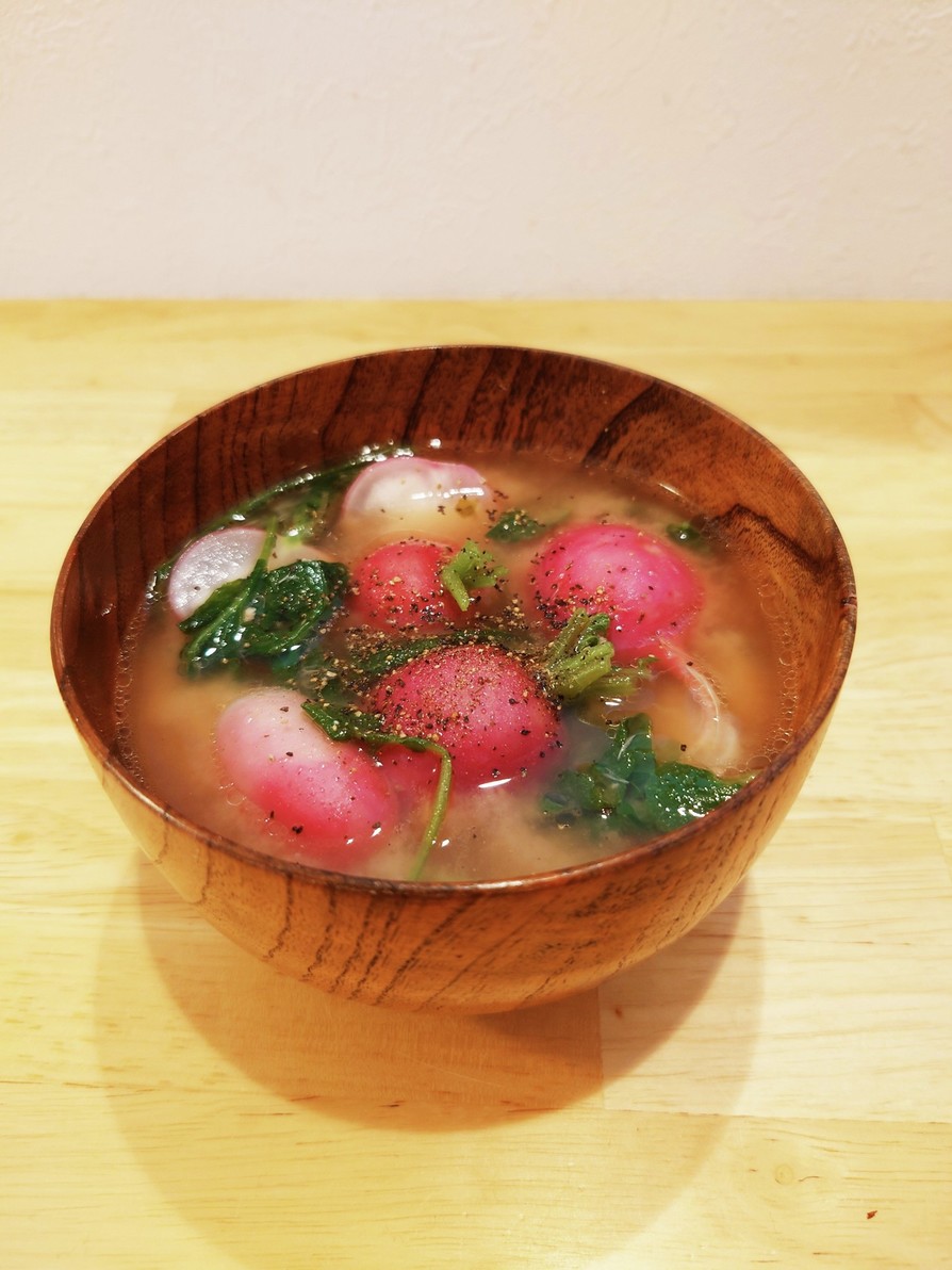 ツナ缶とラディッシュのかんたん味噌汁の画像