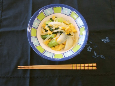 チンゲン菜とたまごの生姜炒めの写真