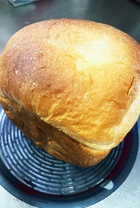HBでミルキーなストロベリーラテ食パン