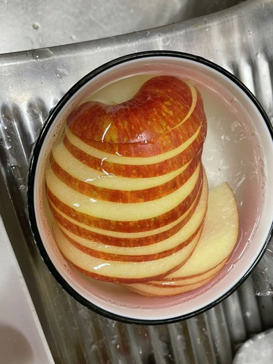 【簡単】りんごの保存と切り方の写真