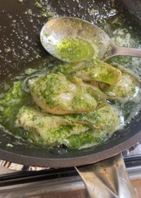 牡蠣のバジルオイル煮