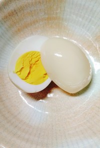 やさしい味わいの煮卵