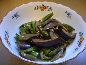 ねばねばオクラとなすの甘辛炒め