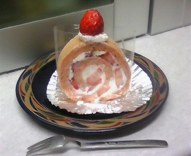 激うま!!苺たっぷり生ロールケーキ☆の写真