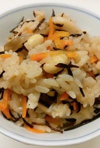 【健康】大豆とひじきの炊き込みご飯