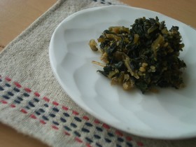 ごはんがすすむ春の香り!ふきの葉ふりかけ