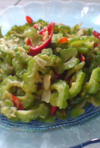 ゴーヤの炒め物　（インドネシア家庭料理）