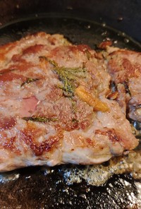 豚バラ肉の柔らかステーキ