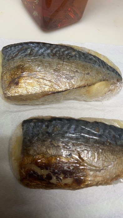 コストコのしめ鯖で焼き鯖寿司の写真