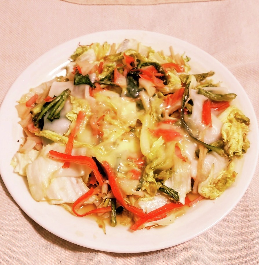 “白菜菊名春菊麺汁カニかま餅チーズ和え”の画像