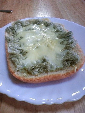 とろろ昆布チーズトースト!?