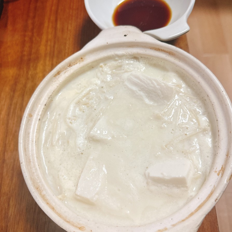 白の湯豆腐の画像