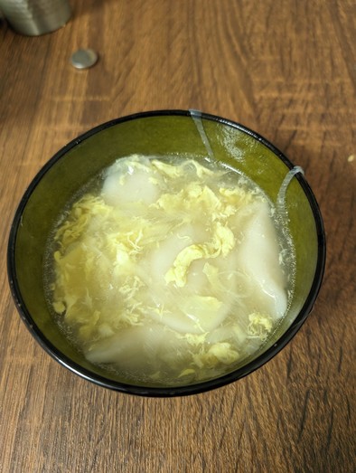 水餃子で中華スープの写真
