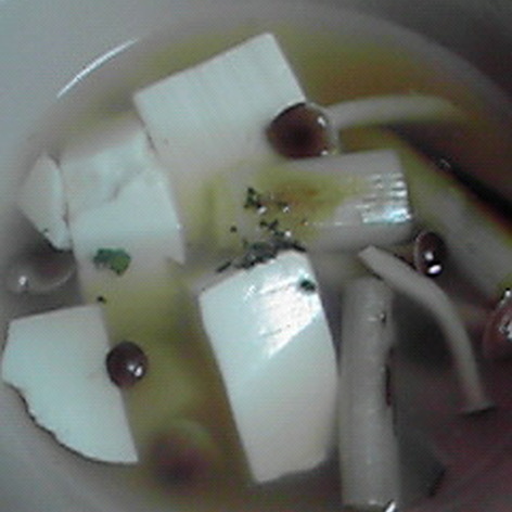 豆腐と焼き葱と焼きのこのスープ