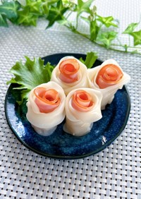 お弁当に★ハムと餃子の皮で薔薇の花