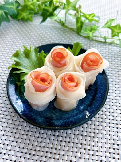 お弁当に★ハムと餃子の皮で薔薇の花の写真