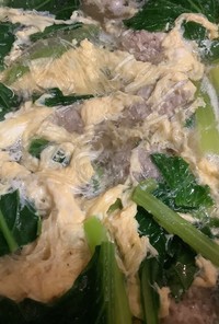 食べ応えあり！肉団子と野菜で中華スープ　