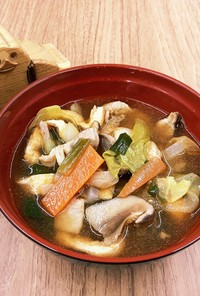 【大崎市】豚肉と野菜のキムチスープ