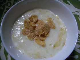 もみもみバナナヨーグルト♪変色しにくい!