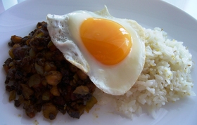 お豆さんのドライカレー