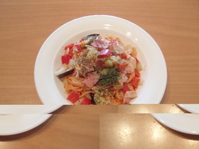 彩り野菜のナポリタン