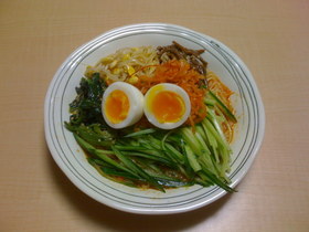 辛ラーメンで「ビビン麺」