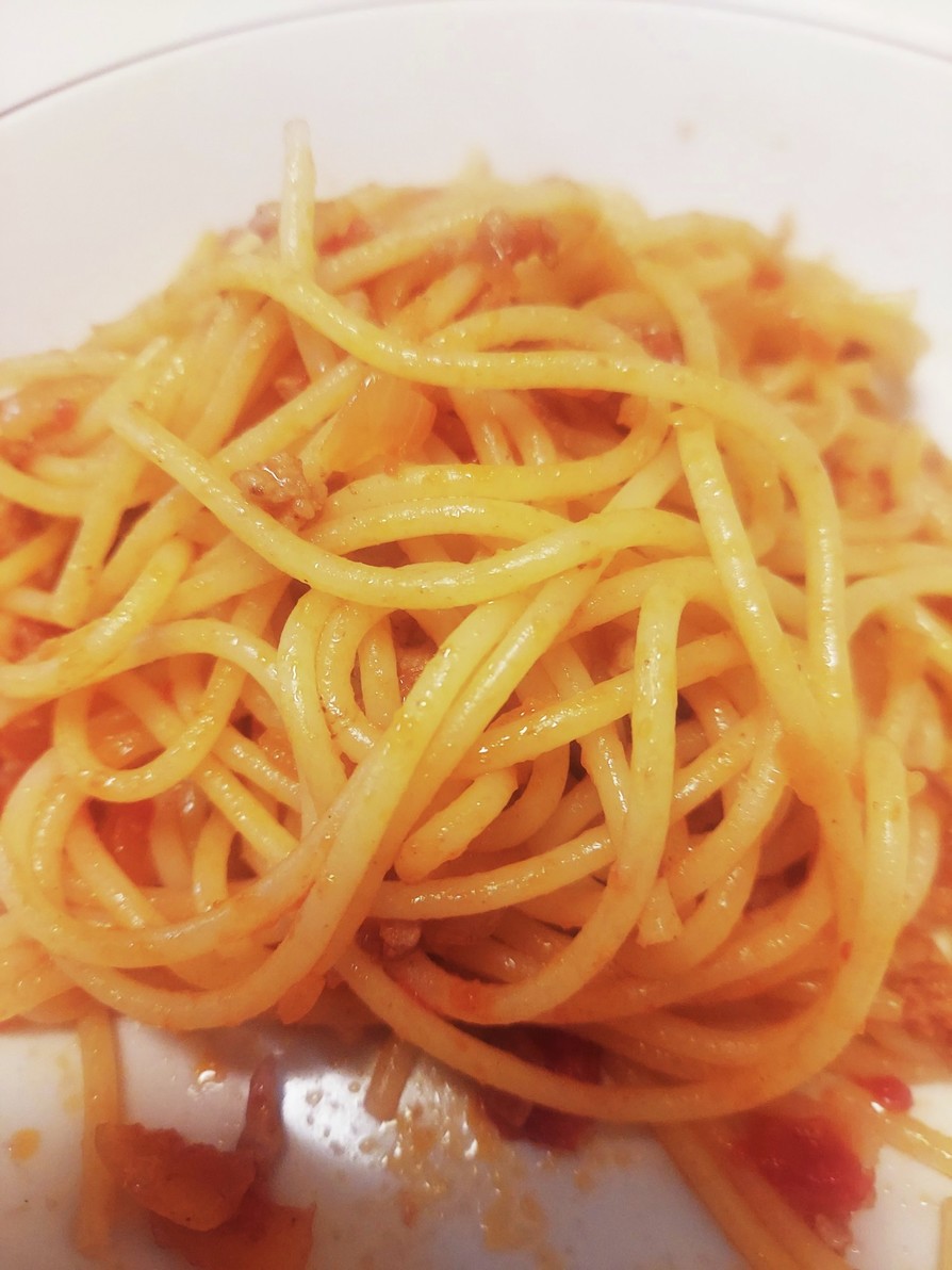 挽肉とトマトのスパゲティの画像