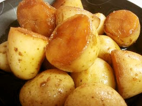 新じゃが煮るだけ!