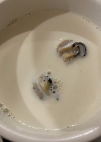 牡蠣のミルクスープ