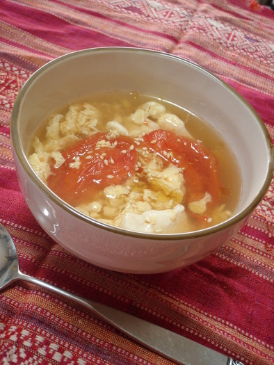 ☆卵とトマトと豆腐のふわふわスープ☆の写真