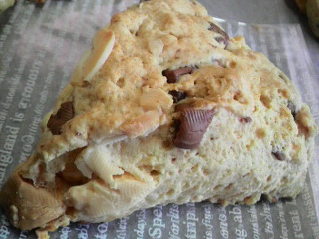 ホットケーキミックスでスタバ風スコーン レシピ 作り方 By さーこチャン クックパッド 簡単おいしいみんなのレシピが355万品