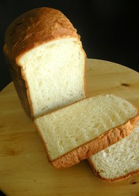 卵白の消費に☆HBで簡単☆卵白の食パン