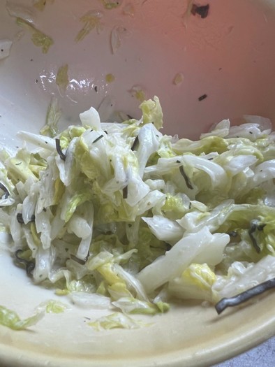白菜サラダの写真
